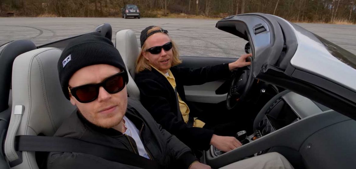 Kakkmaddafakka estrenó "Sixth Gear"