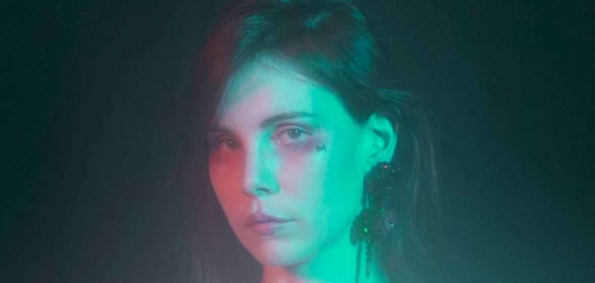 Skott presenta su single "Sunshine"